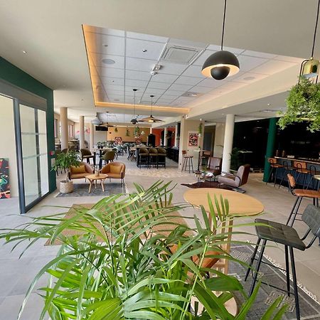 Ibis Budget Porte De Camargue Saint-Martin-de-Crau Exterior foto
