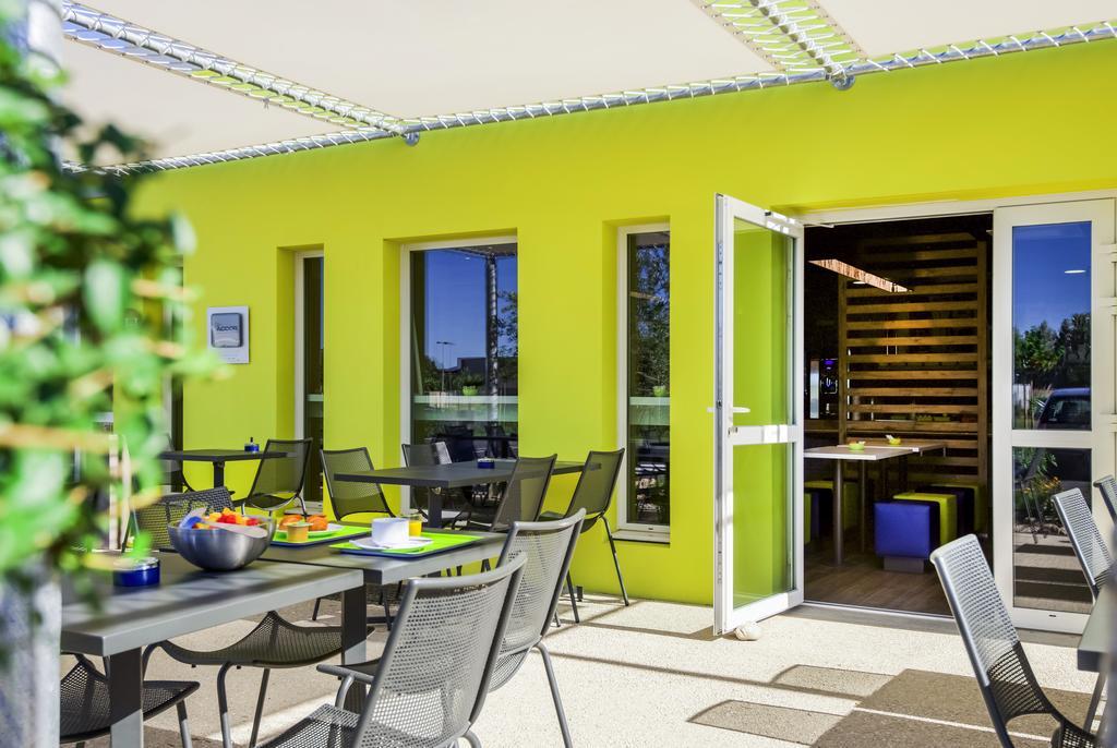 Ibis Budget Porte De Camargue Saint-Martin-de-Crau Exterior foto